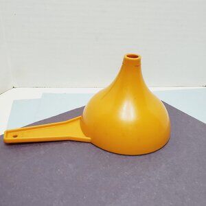 Tupperware Funnel Harvest Orange pumpkin #1227 Vintage Butterscotch